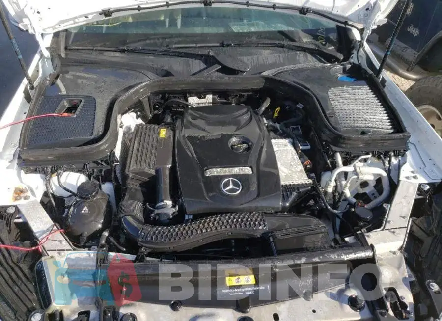 WDC0G4JB5KV154433 Photo# 7