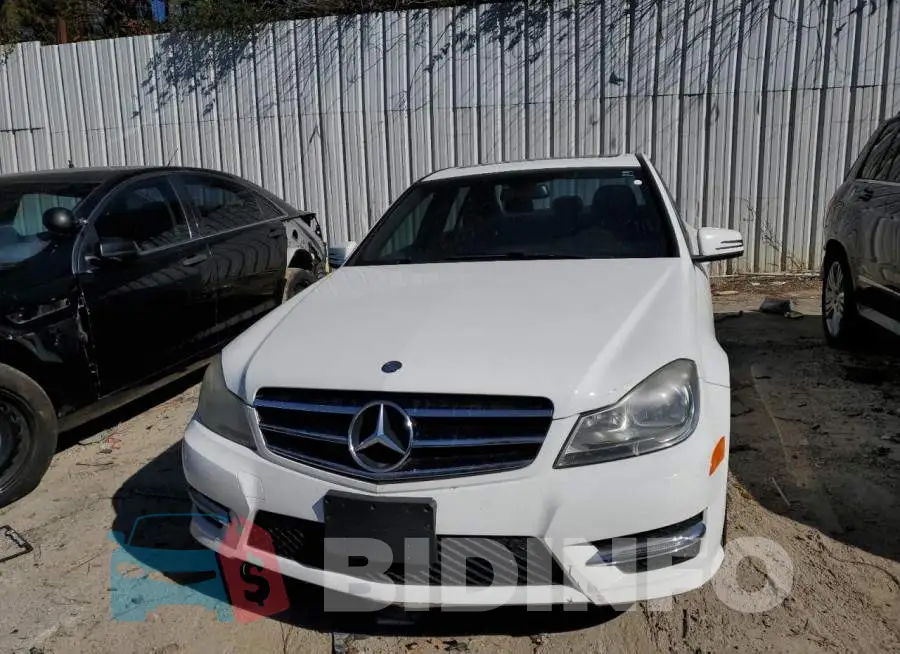 WDDGF4HB0EG236257 Photo# 9