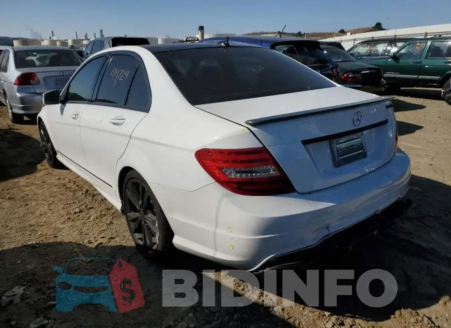 WDDGF4HB4DR298568 Photo# 3