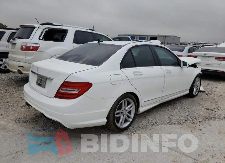 WDDGF4HB6DR270514 Photo# 4