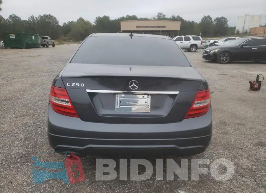 WDDGF4HB6DR271890 Photo# 6