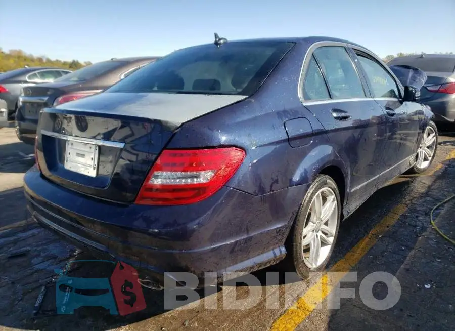 WDDGF8AB2DR283133 Photo# 4