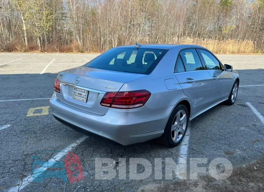 WDDHF8JB0EA972253 Photo# 4