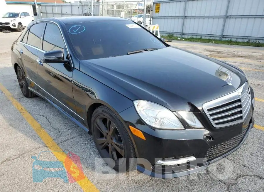 WDDHF8JB9DA673262 Photo# 1