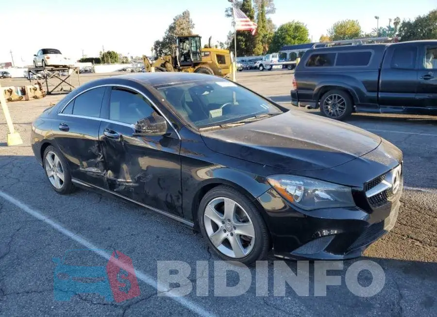 WDDSJ4EB3FN211332 Photo# 4