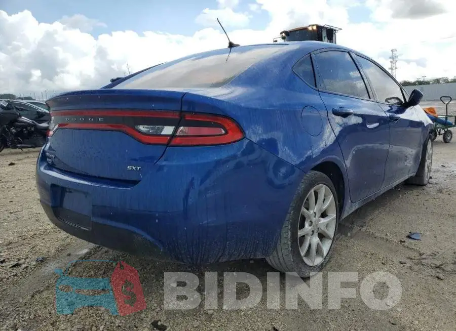 1C3CDFBA3DD100560 Photo# 4