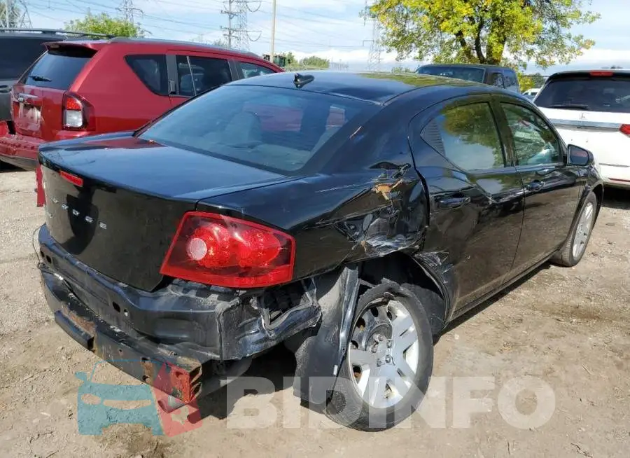 1C3CDZAB6DN710586 Photo# 4