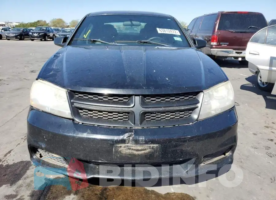 1C3CDZAB7DN677551 Photo# 9