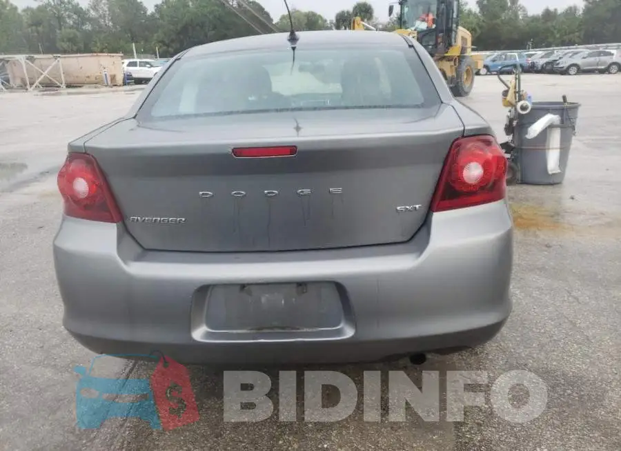1C3CDZCB1DN768098 Photo# 6