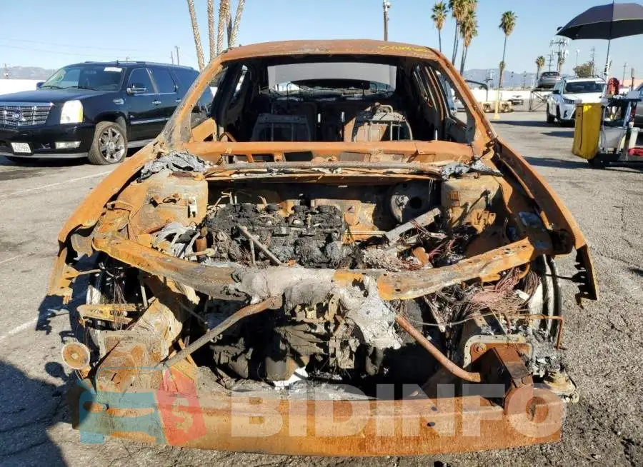 1C3CDZCB4DN660817 Photo# 5