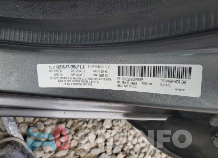 1C3CDZCB7DN709895 Photo# 10