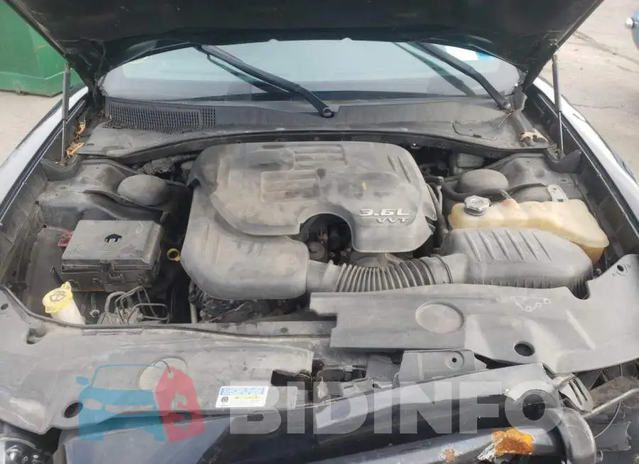 2C3CDXAG8DH694819 Photo# 7