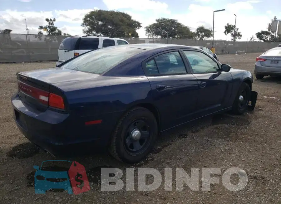 2C3CDXAT6DH642814 Photo# 4