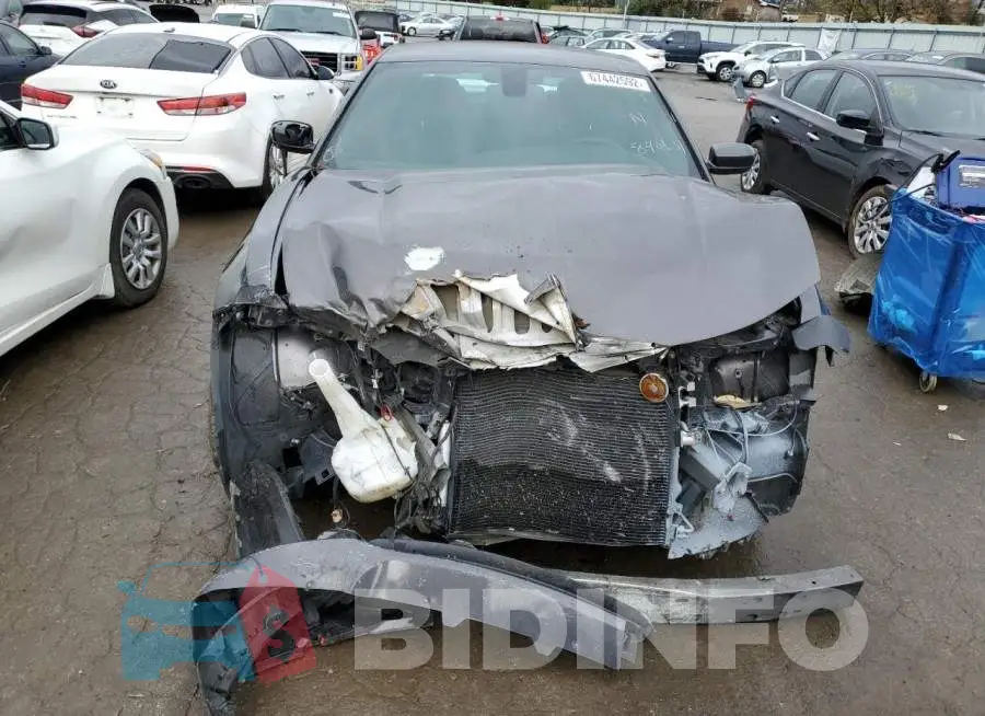 2C3CDXBG7FH840631 Photo# 5