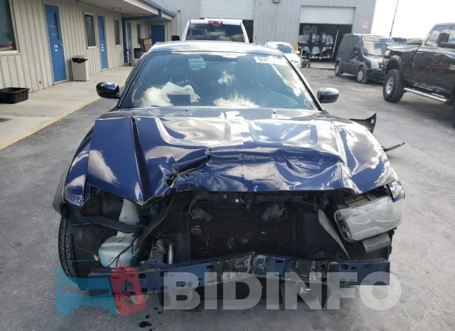 2C3CDXJG5DH577313 Photo# 9
