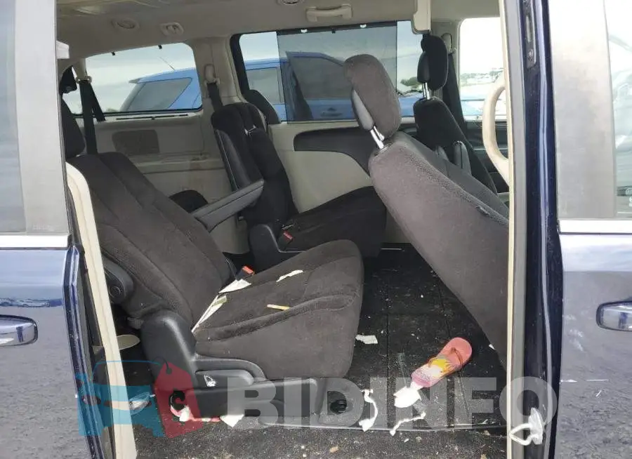 2C4RDGDG6DR800180 Photo# 11