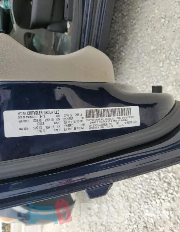 2C4RDGDG6DR800180 Photo# 13