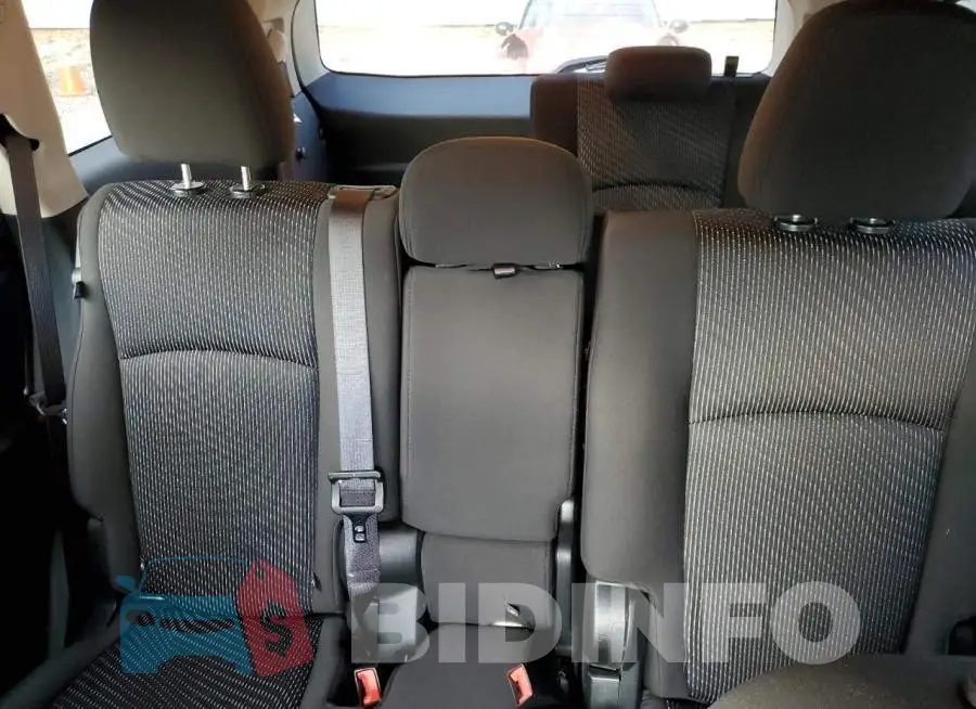 3C4PDCBG5FT690970 Photo# 10