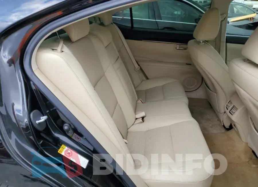 JTHBK1GG4F2203528 Photo# 6
