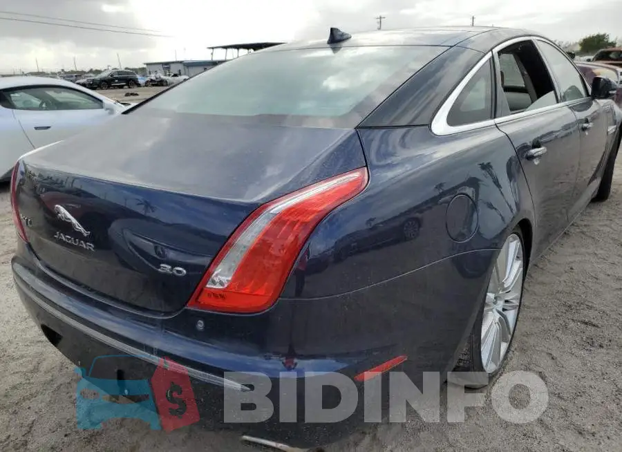 SAJWA2GZ2F8V89264 Photo# 4