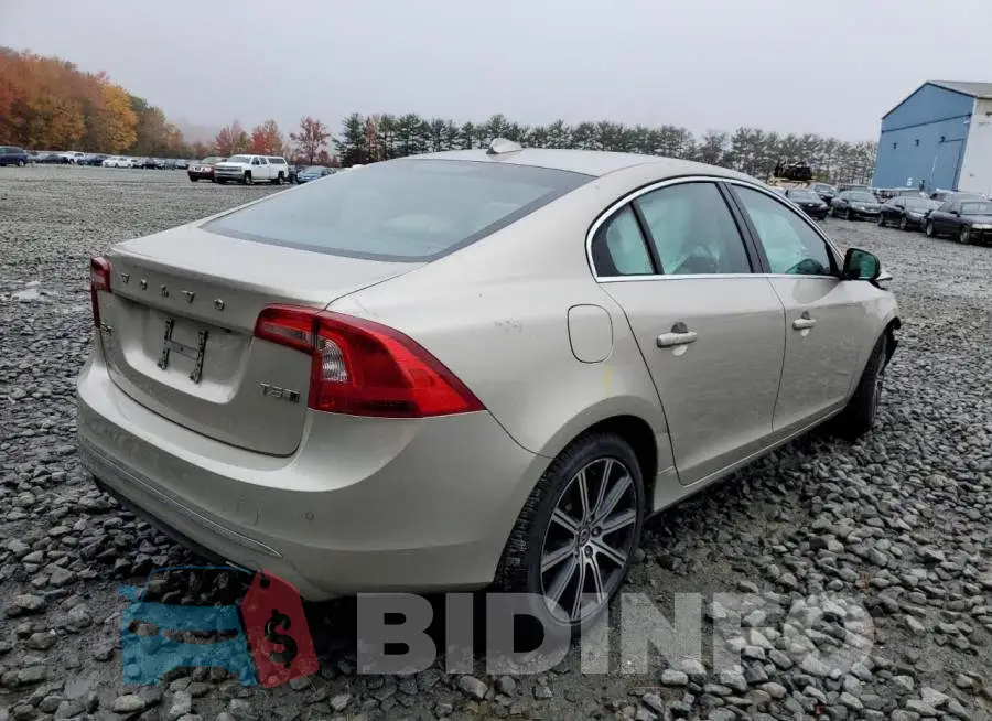 LYV402TK9HB155798 Photo# 4