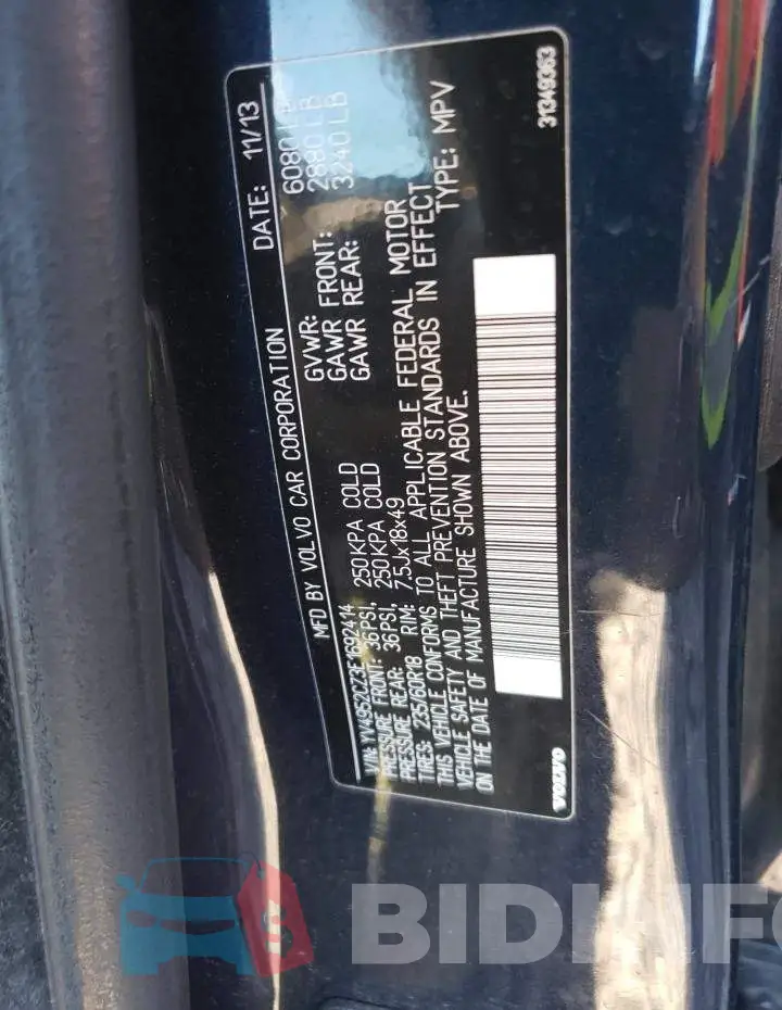YV4952CZ3E1692414 Photo# 13