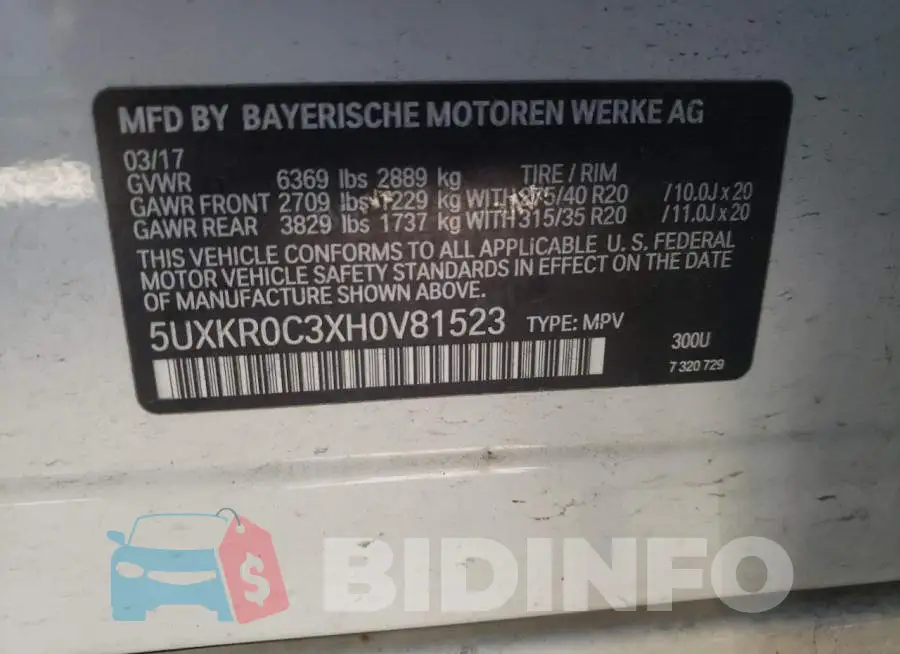5UXKR0C3XH0V81523 Photo# 10