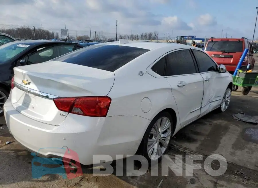 1G1165S32FU121808 Photo# 3