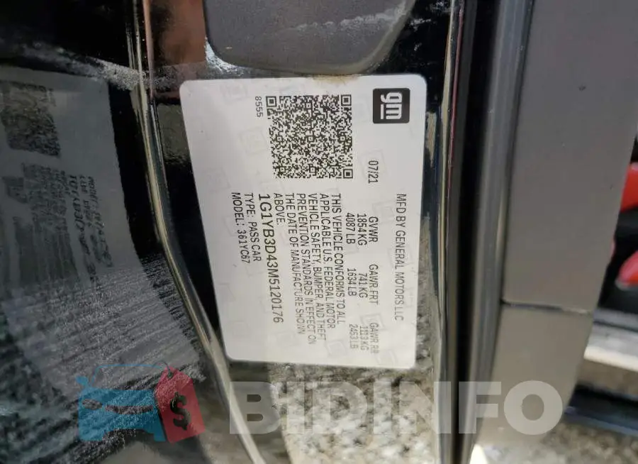 1G1YB3D43M5120176 Photo# 10