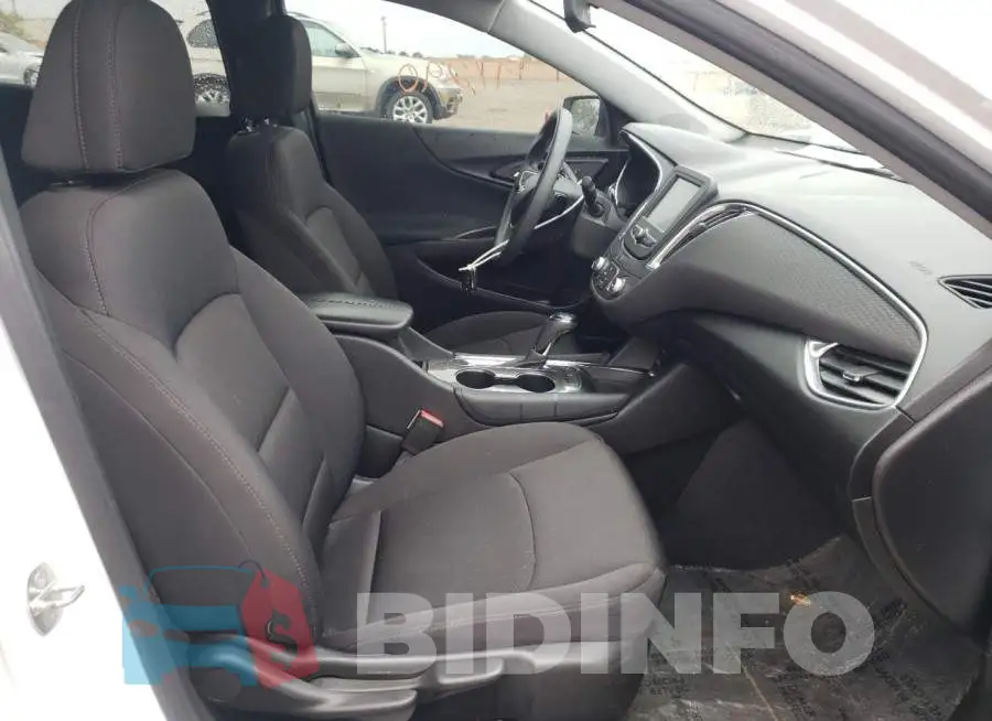1G1ZD5ST4JF225139 Photo# 5
