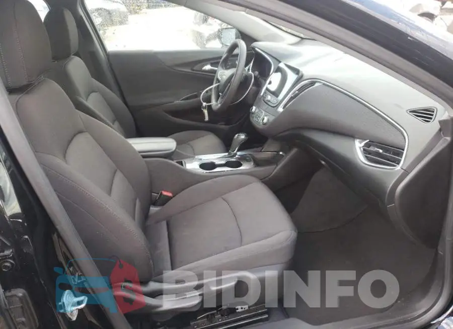 1G1ZD5ST6KF161588 Photo# 5