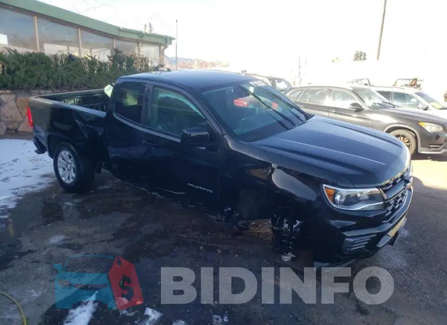 1GCHSCEA3M1285762 Photo# 4