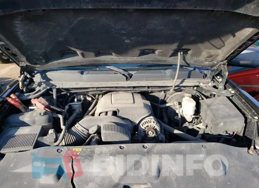 1GCRKREA2DZ172393 Photo# 7