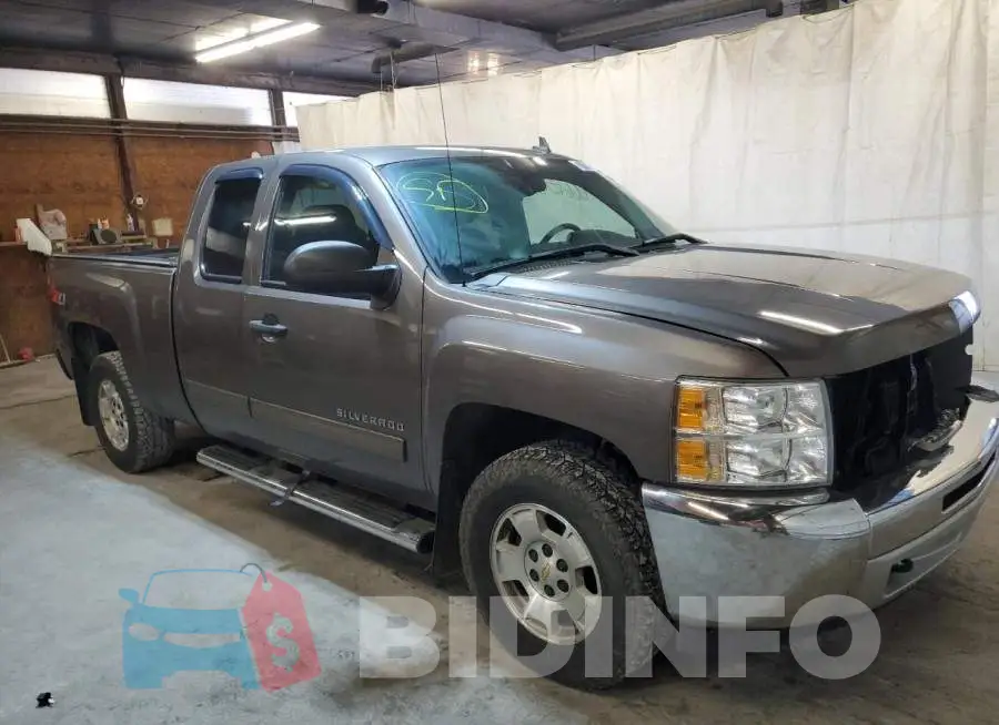1GCRKSE73DZ217787 Photo# 1