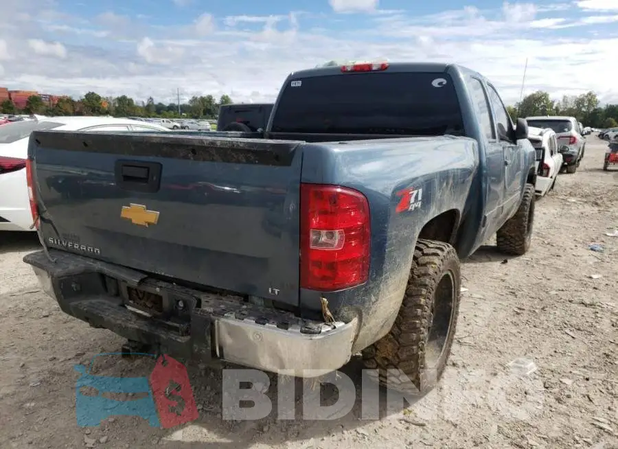 1GCRKSE78DZ210429 Photo# 4
