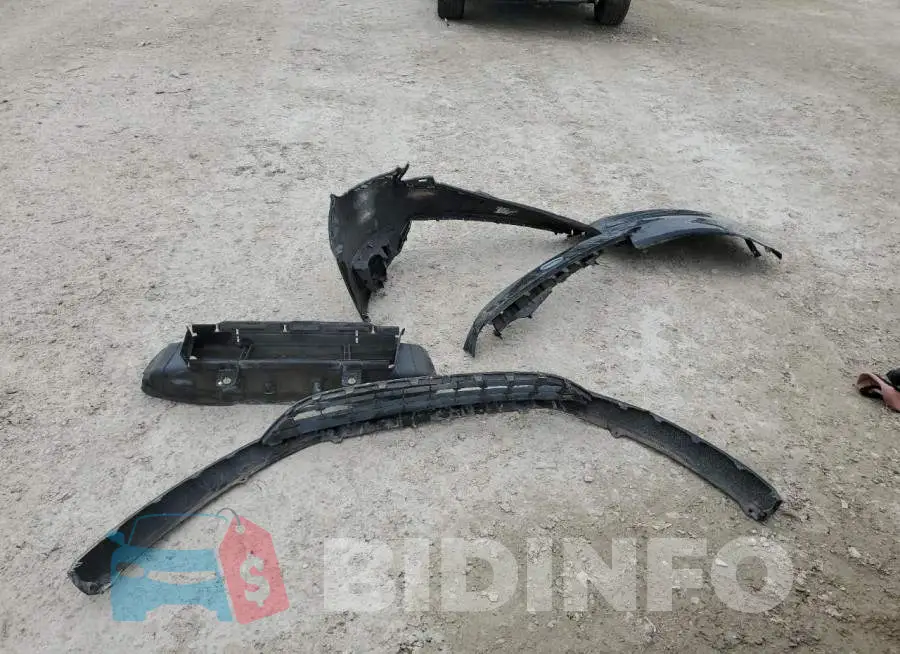 1FADP3E20FL305701 Photo# 12