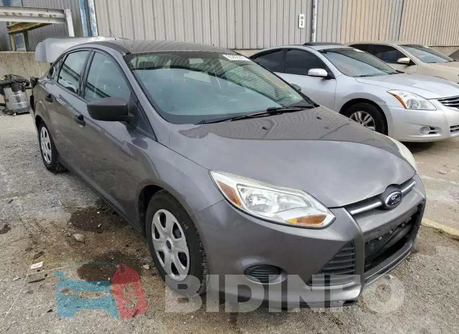 1FADP3E22EL380270 Photo# 1