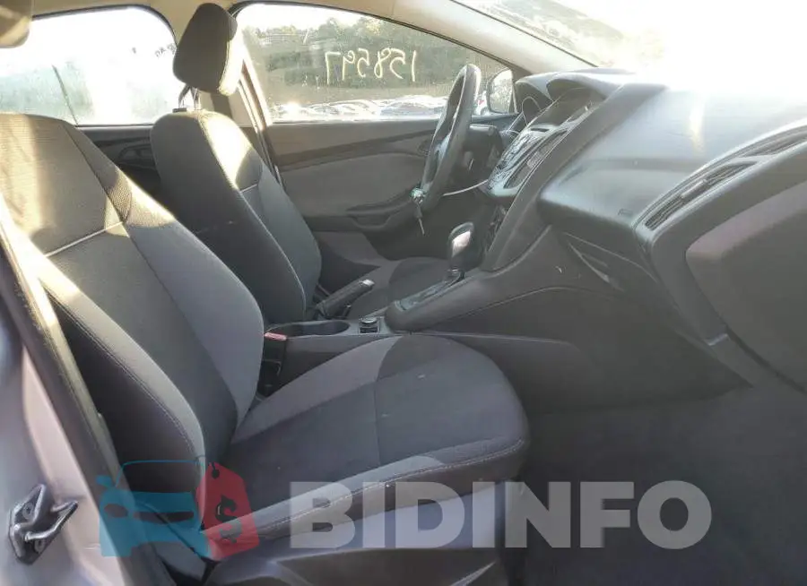 1FADP3E24DL279276 Photo# 5