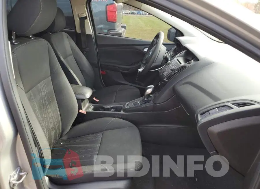 1FADP3F20GL358446 Photo# 5