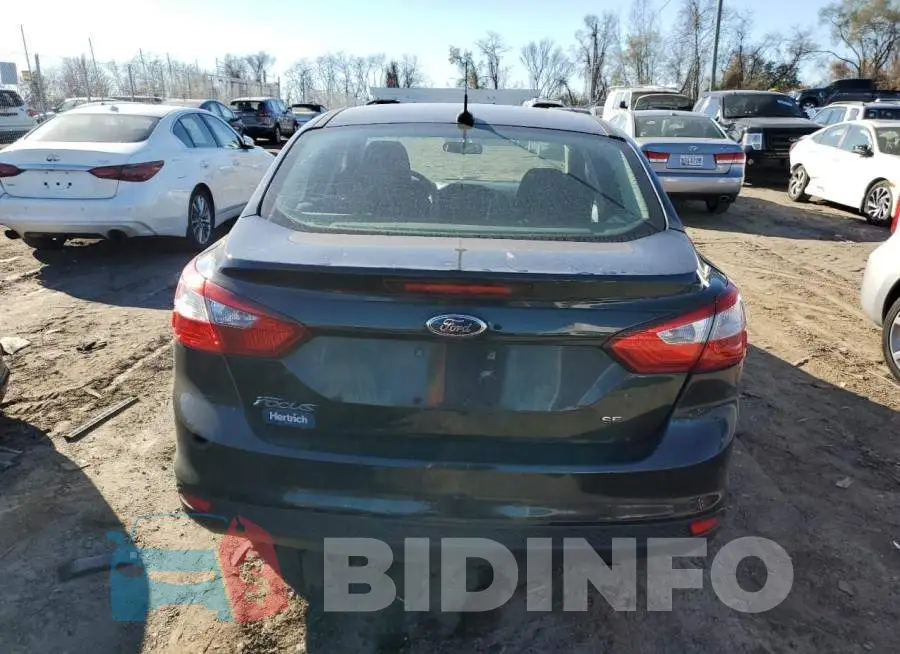 1FADP3F21EL437413 Photo# 6