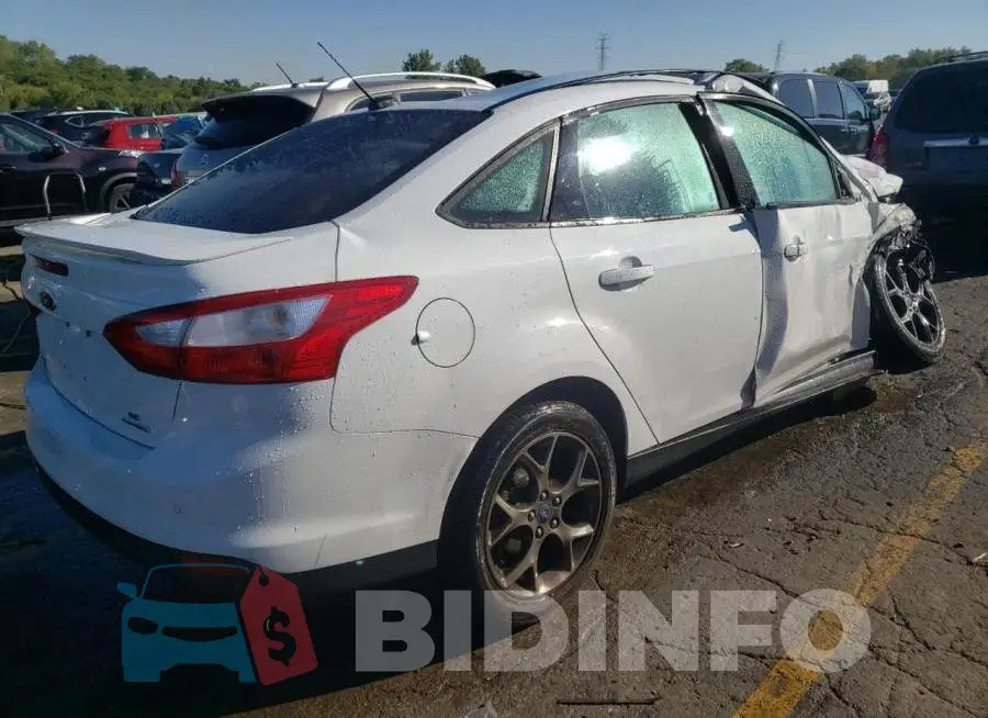 1FADP3F22EL237740 Photo# 4