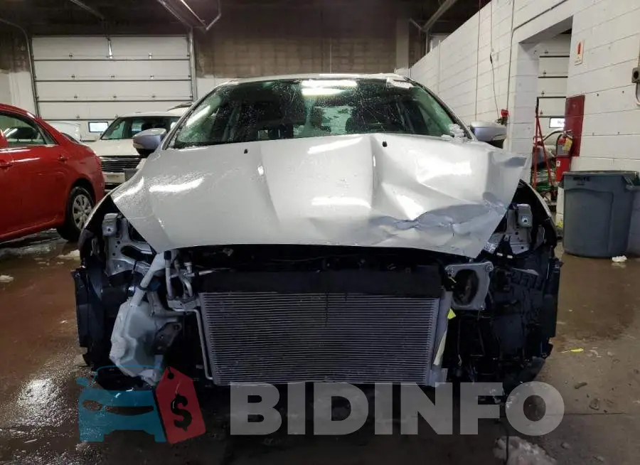 1FADP3F22GL315369 Photo# 5