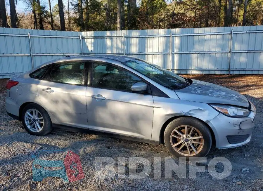 1FADP3F25FL372339 Photo# 4