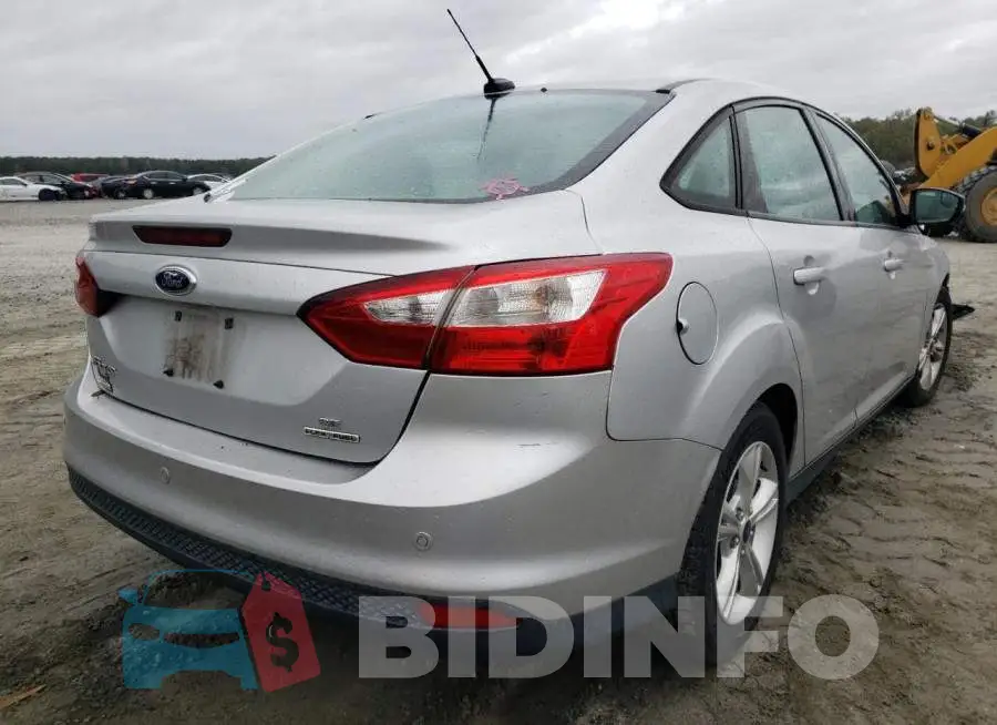 1FADP3F28EL447341 Photo# 4