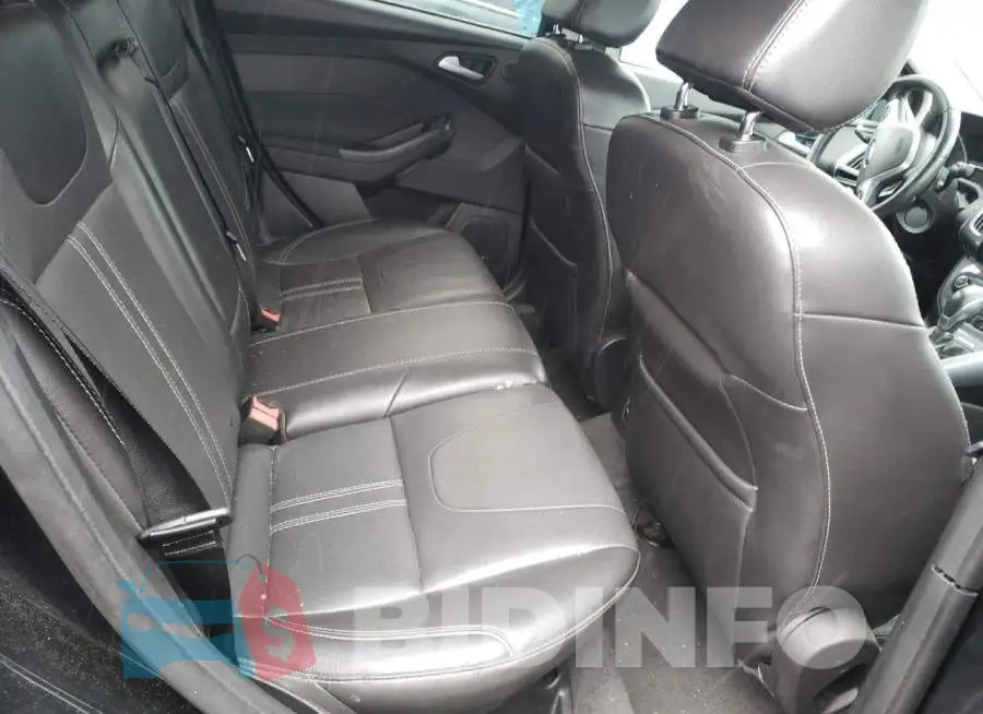 1FADP3J25EL201791 Photo# 6