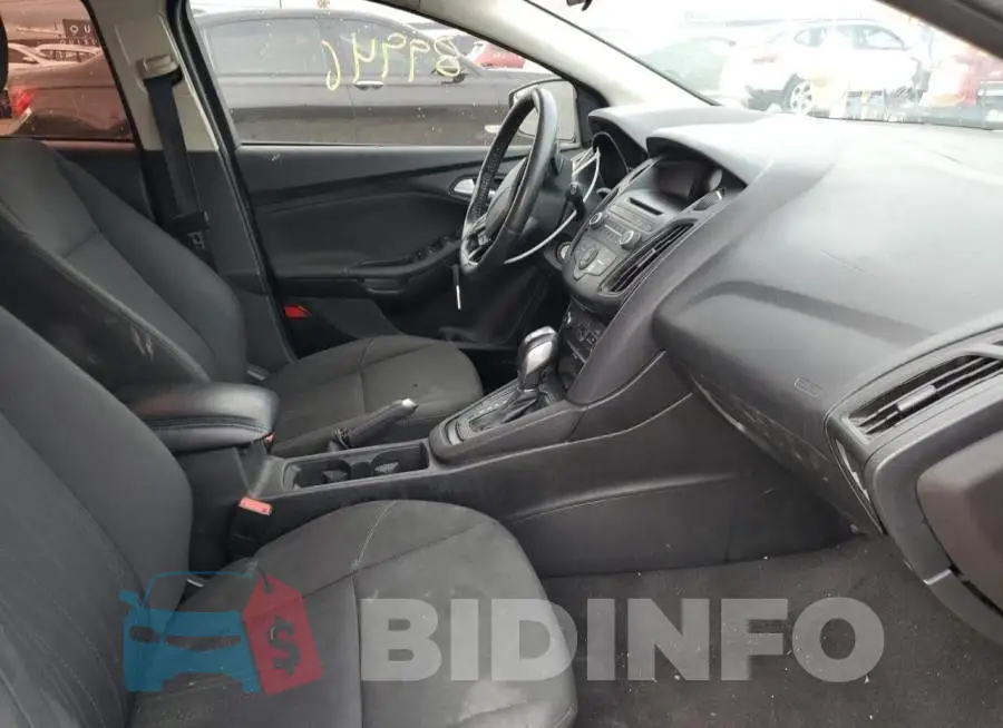 1FADP3K23FL385693 Photo# 5