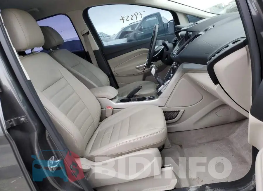 1FADP5CU2GL101774 Photo# 5