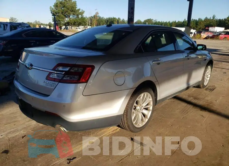 1FAHP2F81FG104722 Photo# 4