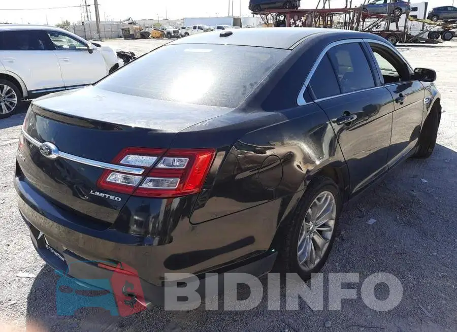 1FAHP2F83DG122989 Photo# 4