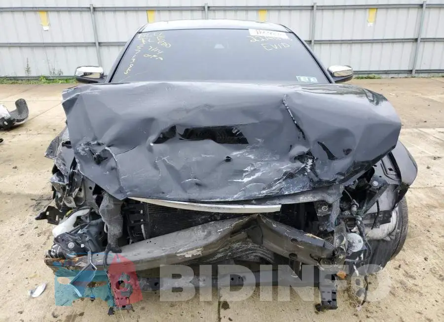 1FAHP2F83JG130229 Photo# 9